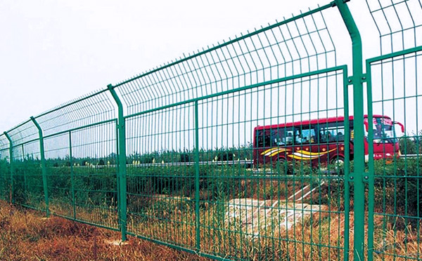 公路護欄網 公路護欄網